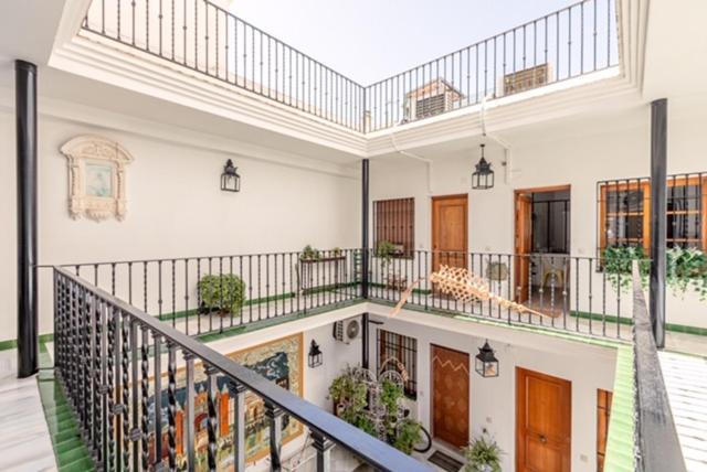 Loft And Bike Alameda Apartment Севиля Екстериор снимка